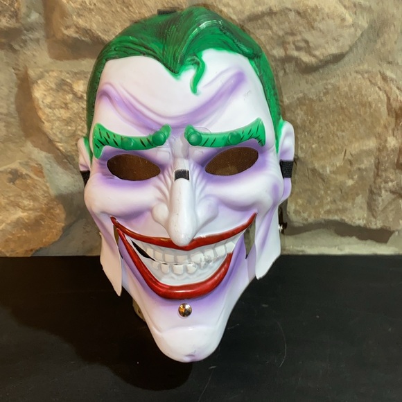 Classic Articulated Joker Mask. - Picture 1 of 10